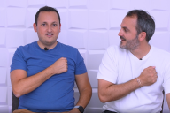 MadCityZen permet aux collaborateurs de s’exprimer face caméra dans un cadre mobile et équipé. | © MadCityZen